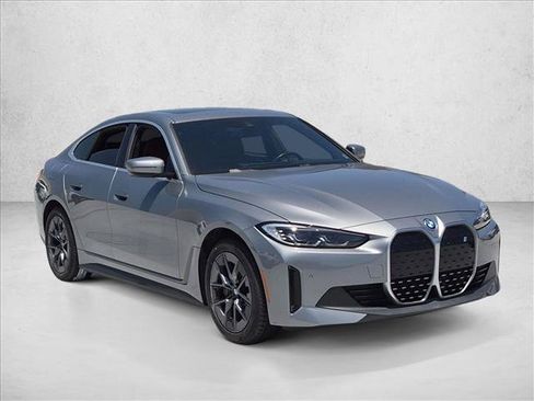 Used 2023 BMW i4 eDrive35 w/ Premium Package RWD image 3