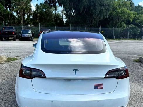 Used 2018 Tesla Model 3 Mid Range RWD image 6