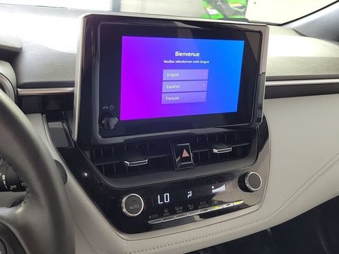 Used 2025 Toyota Corolla SE FWD image 28