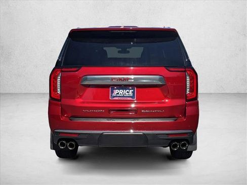 Used 2022 GMC Yukon Denali image 7