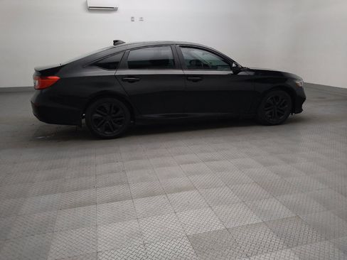 Used 2018 Honda Accord EX-L image 10