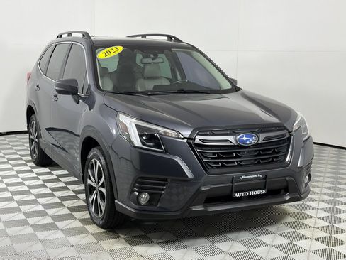 Used 2023 Subaru Forester Limited AWD/4WD image 3