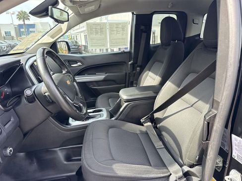 Used 2022 Chevrolet Colorado LT w/ Fleet Safety Package RWD image 16