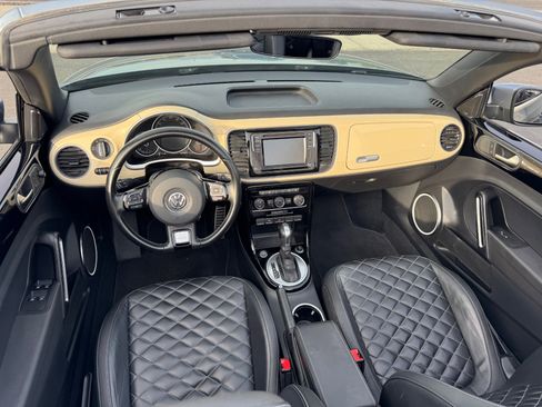 Used 2019 Volkswagen Beetle 2.0T Final Edition SEL image 19