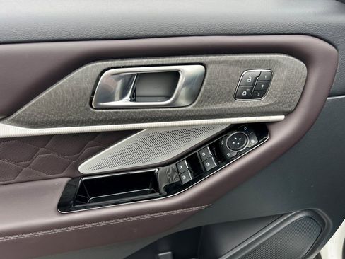 New 2026 Ford Explorer Platinum w/ LUX Leather Package image 14