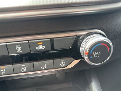 Used 2024 Nissan Altima 2.5 SR FWD image 21