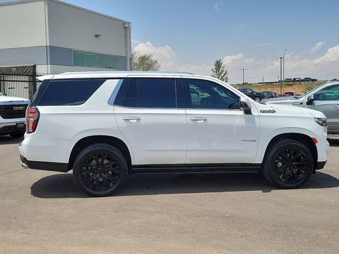 Used 2021 Chevrolet Tahoe High Country w/ Premium Package AWD/4WD image 6