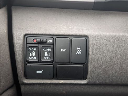 Used 2014 Honda Odyssey EX-L image 23