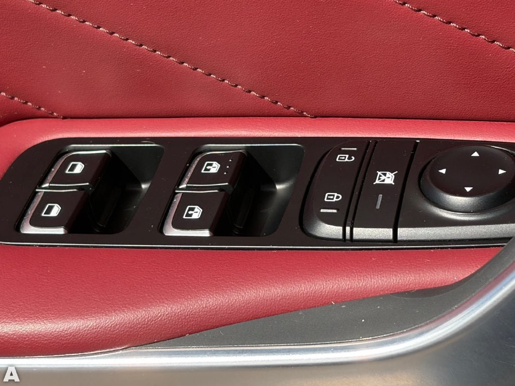 Used 2023 Kia Stinger GT2 w/ Red Interior Color Package RWD image 17