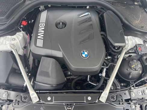 New 2026 BMW 530i xDrive w/ M Sport Package AWD/4WD image 18