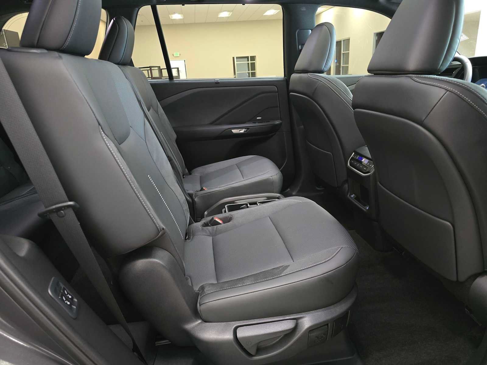 Used 2025 Lexus TX 350 AWD w/ Technology Package image 27