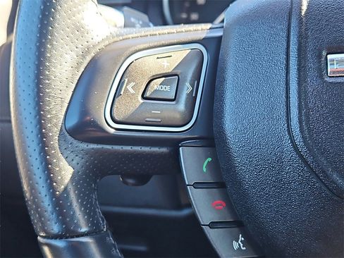 Used 2017 Land Rover Range Rover Evoque HSE Dynamic image 26