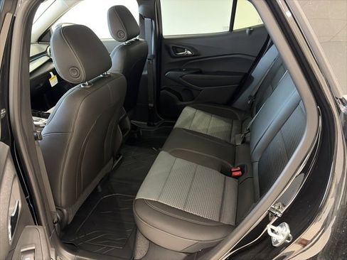 New 2026 Chevrolet Trax LT w/ Driver Confidence Package image 10