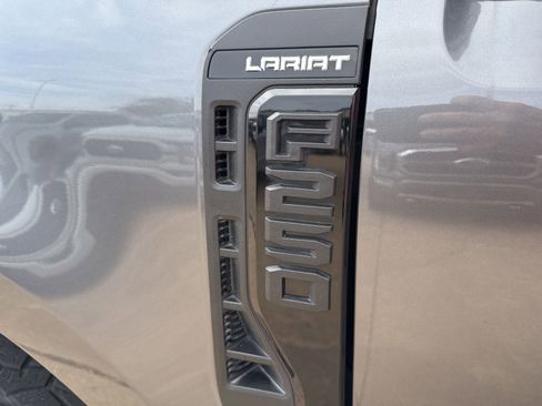 Used 2024 Ford F250 Lariat w/ Lariat Ultimate Package image 13