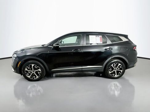Used 2023 Kia Sportage EX AWD/4WD image 5