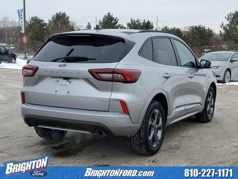 Used 2024 Ford Escape ST-Line w/ Tech Pack #1 image 4