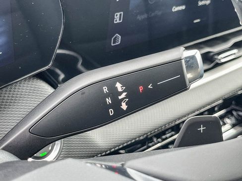 New 2026 Chevrolet Equinox LT w/ Convenience Package II image 18