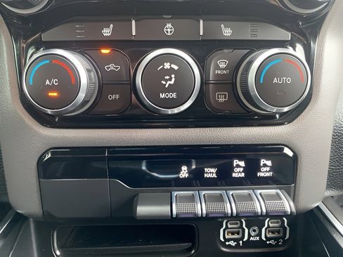 Used 2022 RAM 1500 Big Horn image 49