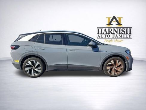 Used 2021 Volkswagen ID.4 Pro S w/ Gradient Package RWD image 8