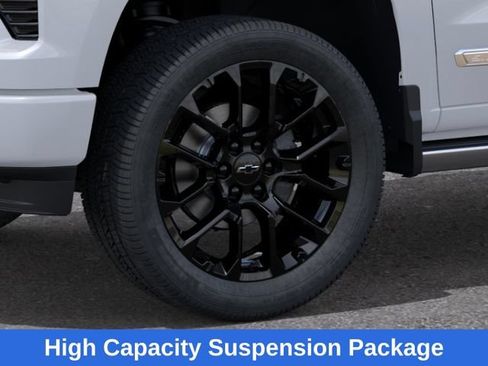New 2026 Chevrolet Silverado 1500 High Country AWD/4WD image 10