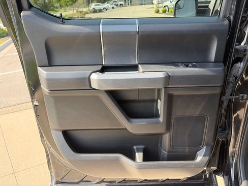 Used 2018 Ford F150 XLT w/ Equipment Group 302A Luxury AWD/4WD image 36