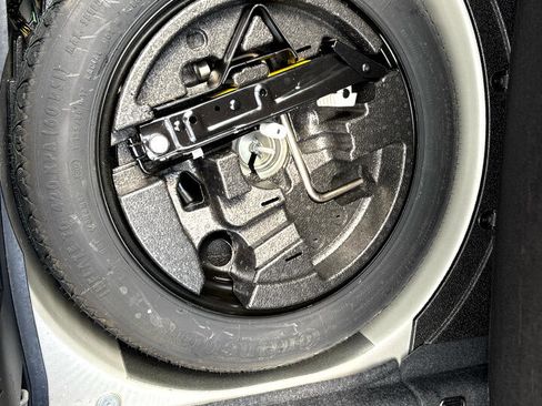 Used 2008 BMW 535xi Sedan image 19