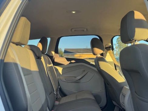 Used 2013 Ford Escape SE image 8