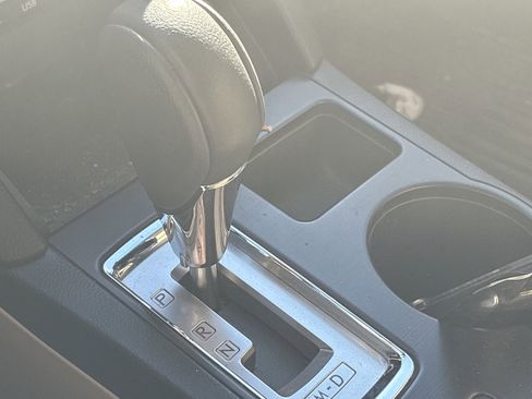 Used 2017 Subaru Outback 2.5i Limited image 25