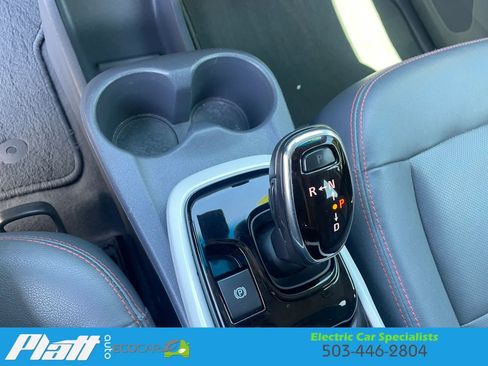 Used 2017 Chevrolet Bolt Premier w/ Driver Confidence II Package FWD image 26