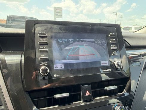 Used 2024 Toyota Camry SE FWD image 27