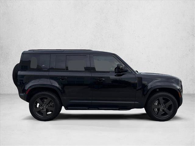Used 2020 Land Rover Defender 110 HSE AWD/4WD image 4