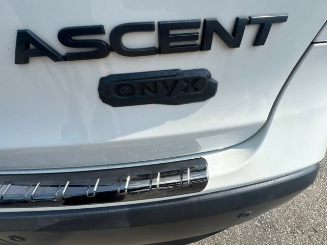 Used 2024 Subaru Ascent Onyx Edition w/ Popular Package Onyx AWD/4WD image 6