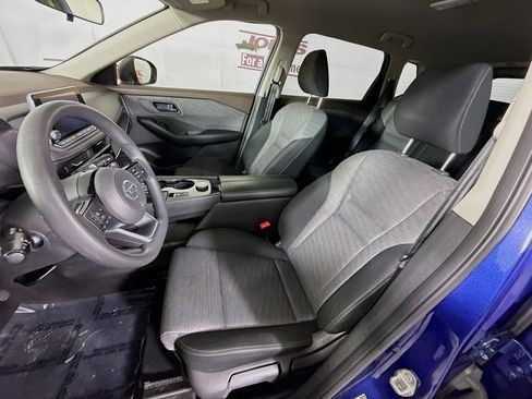 Used 2021 Nissan Rogue S AWD/4WD image 24