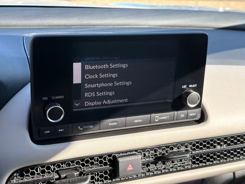 Used 2023 Honda HR-V LX image 23