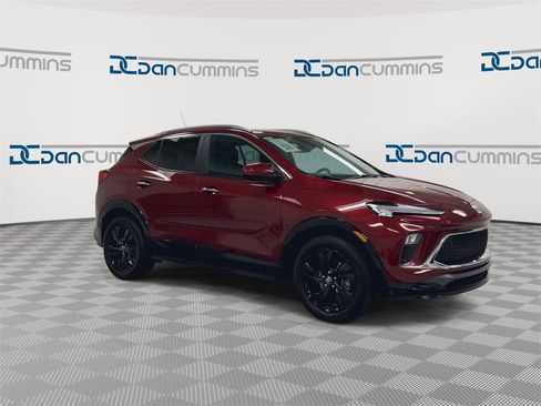 Used 2024 Buick Encore GX Sport Touring w/ Comfort Package image 2