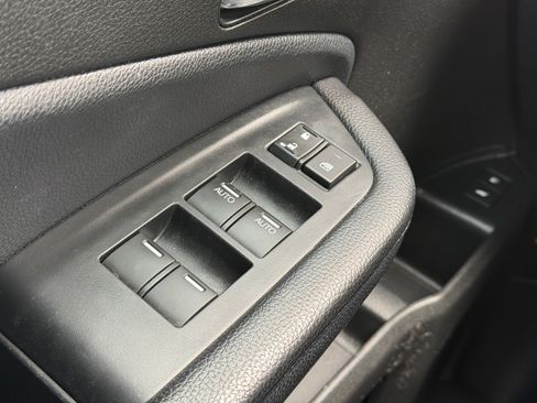 Used 2022 Honda Pilot Special Edition image 32