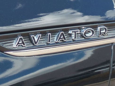 Used 2021 Lincoln Aviator Black Label w/ Dynamic Handling Package AWD/4WD image 13