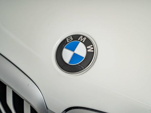 New 2026 BMW X5 xDrive40i w/ Climate Comfort Package AWD/4WD image 12