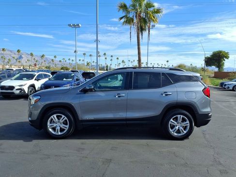 Used 2019 GMC Terrain SLE w/ Driver Convenience Package image 14