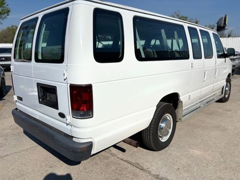 Used 2003 Ford E-350 and Econoline 350 XL image 5