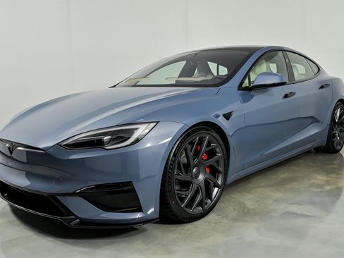 Used 2026 Tesla Model S Plaid AWD/4WD image 5