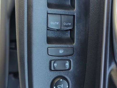 Used 2021 Honda CR-V EX image 15