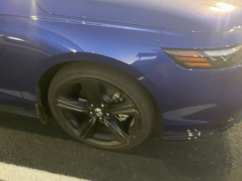 Used 2024 Honda Accord Sport image 3
