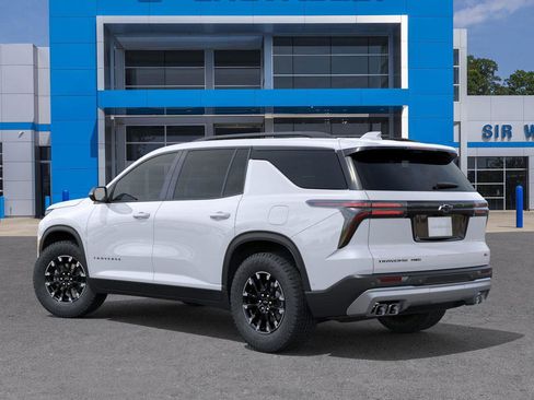 New 2026 Chevrolet Traverse Z71 image 3