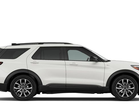 New 2026 Ford Explorer ST-Line image 28