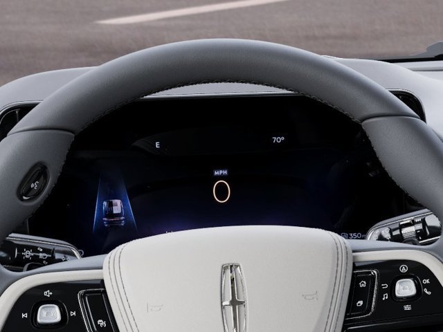New 2027 Lincoln Aviator AWD image 14