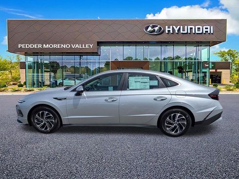 New 2026 Hyundai Sonata Blue FWD image 6