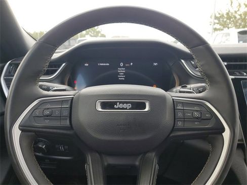 Certified 2023 Jeep Grand Cherokee L Laredo image 20