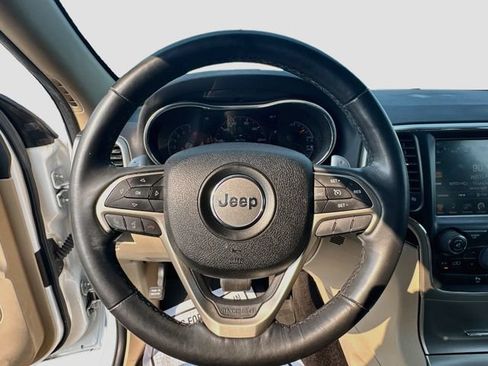 Used 2015 Jeep Grand Cherokee Limited AWD/4WD image 11