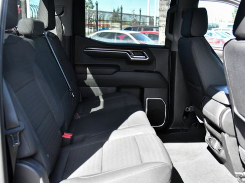 Used 2024 Chevrolet Silverado 1500 LT w/ Protection Package AWD/4WD image 39